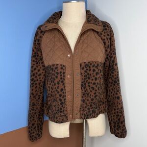 Abercrombie & Fitch Sherpa Fleece Leopard Print Quilted Snap Jacket Size XS